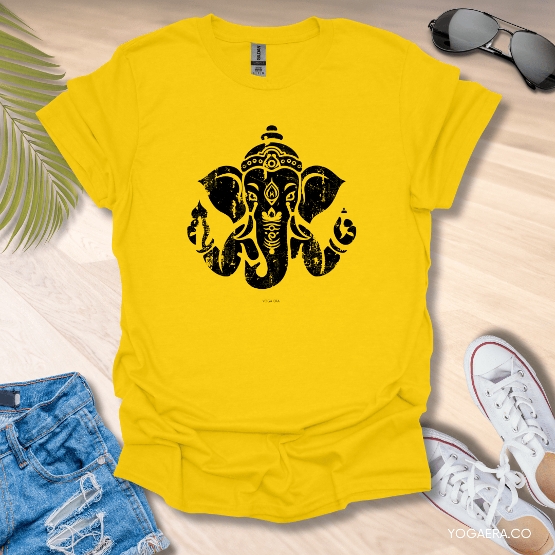 Distressed Ganesha Tee Daisy / S T-Shirt Yoga Era