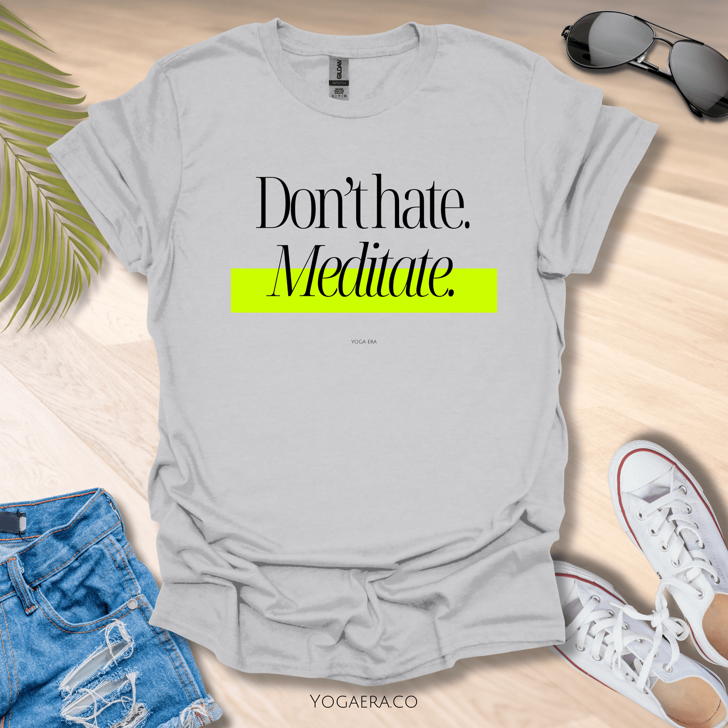 Don't Hate, Meditate Tee Ice Grey / S T-Shirt Yoga Era