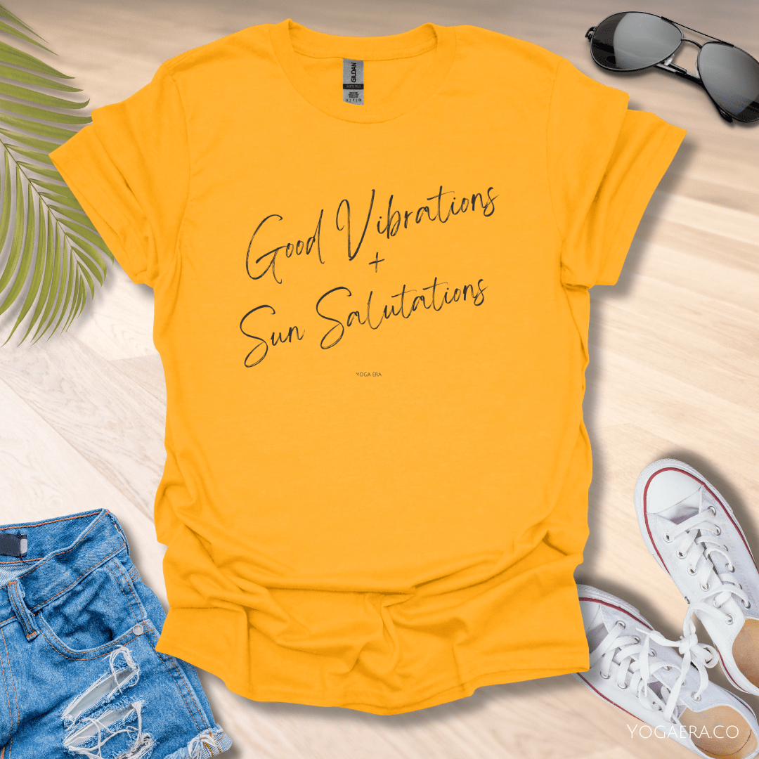 Good Vibrations & Sun Salutations Tee Gold / S T-Shirt Yoga Era