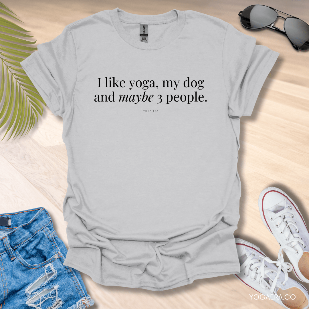 I Like Yoga, My Dog and Maybe 3 People Tee Ice Grey / S T-Shirt Yoga Era