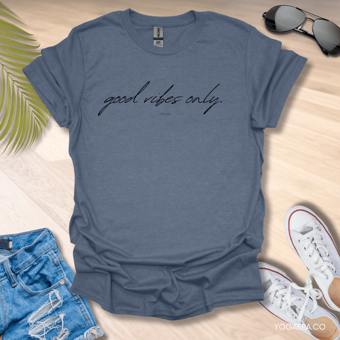 Minimalist Good Vibes Only Tee Heather Indigo / S T-Shirt Yoga Era
