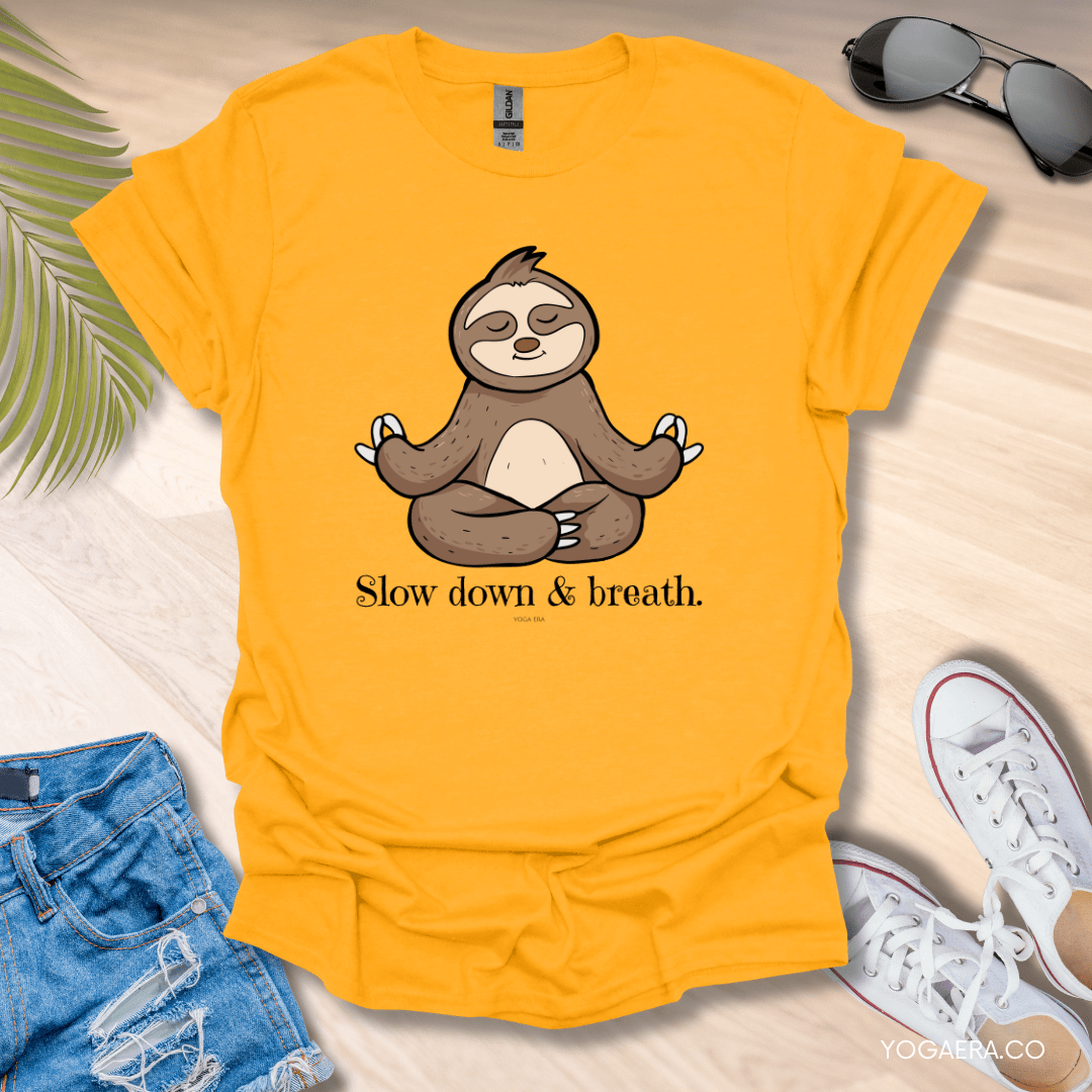 Slow Down and Breath Sloth Tee Gold / S T-Shirt Yoga Era