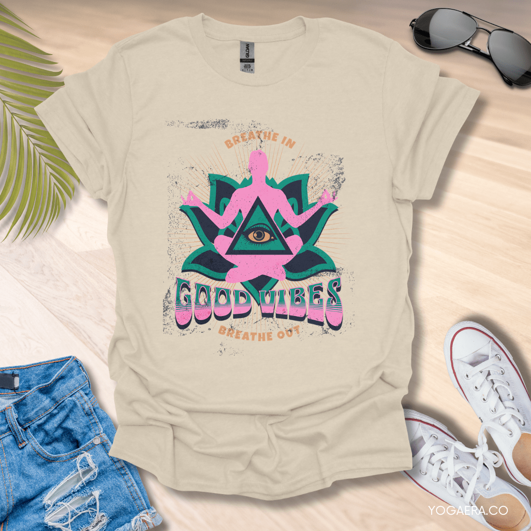 Vintage Good Vibes Tee Natural / S T-Shirt Yoga Era